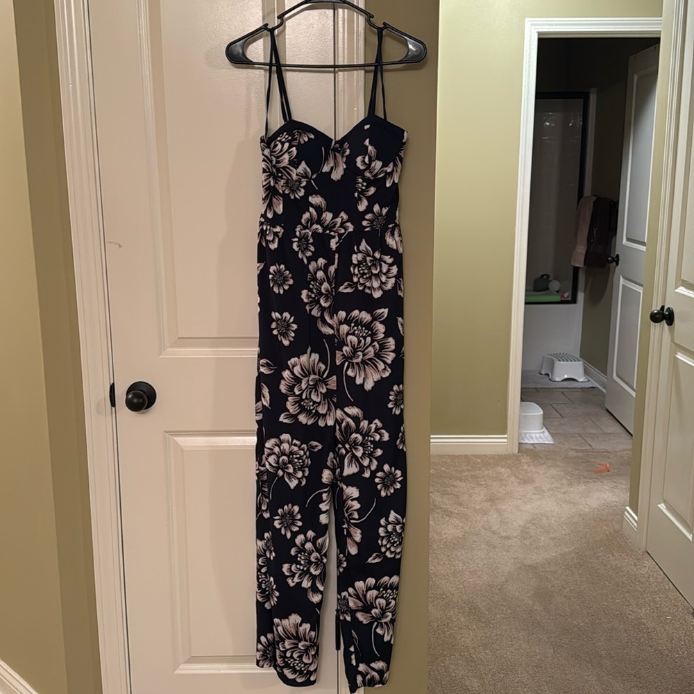 B.O.G Collection.Jumpsuit. Medium. W/ Pockets!